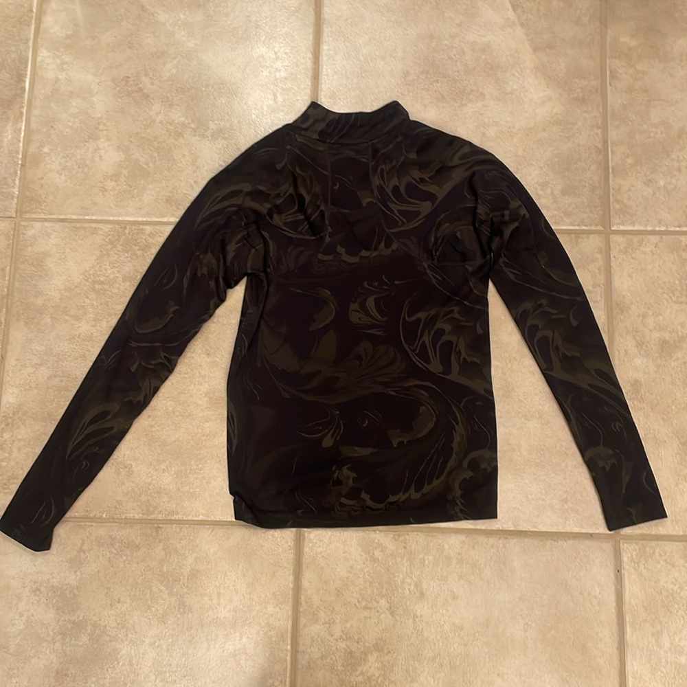 Athleta Swirl Long Sleeve 1/4 Zip Pullover Sweater - Picture 2 of 8